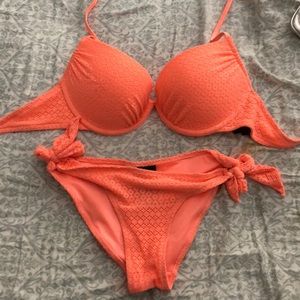 H&M Peach bathing suit